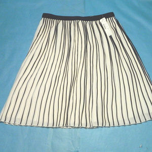 JCREW Sunburst Pleated Accordion Midi Skirt Size 4